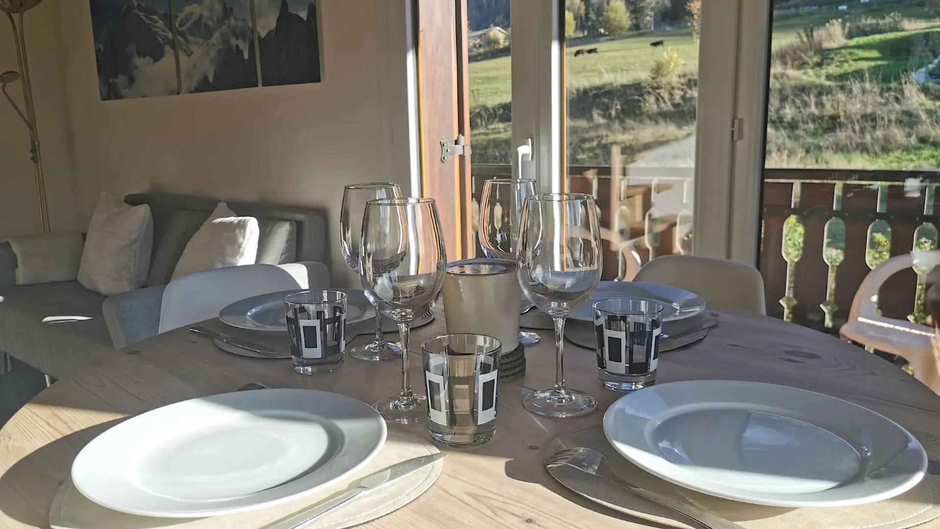 Apt Nala - Sunny Renovated Duplex - 2Bed Apt - Views - Hikes Apartment Les Houches